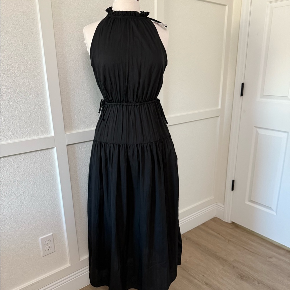 Long black dress